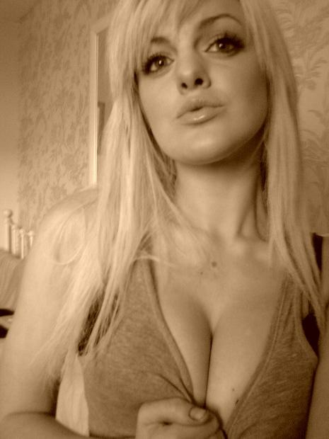 20P Blonde ex girlfriend perfect tits