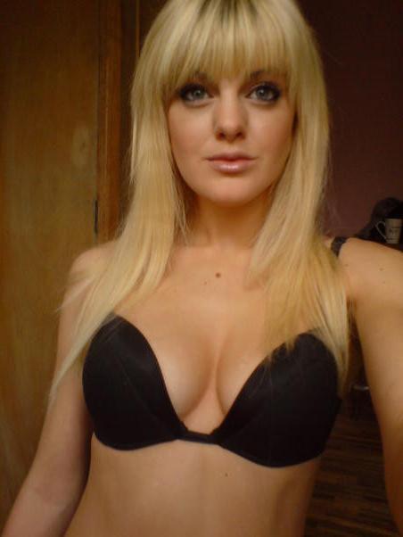 20P Blonde ex girlfriend perfect tits