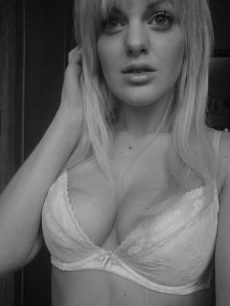 20P Blonde ex girlfriend perfect tits