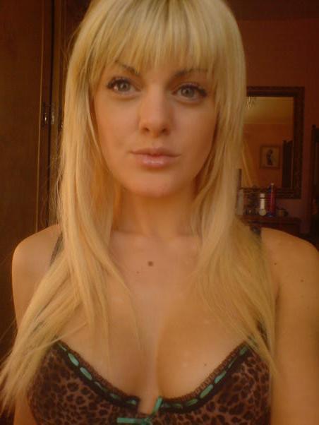 20P Blonde ex girlfriend perfect tits
