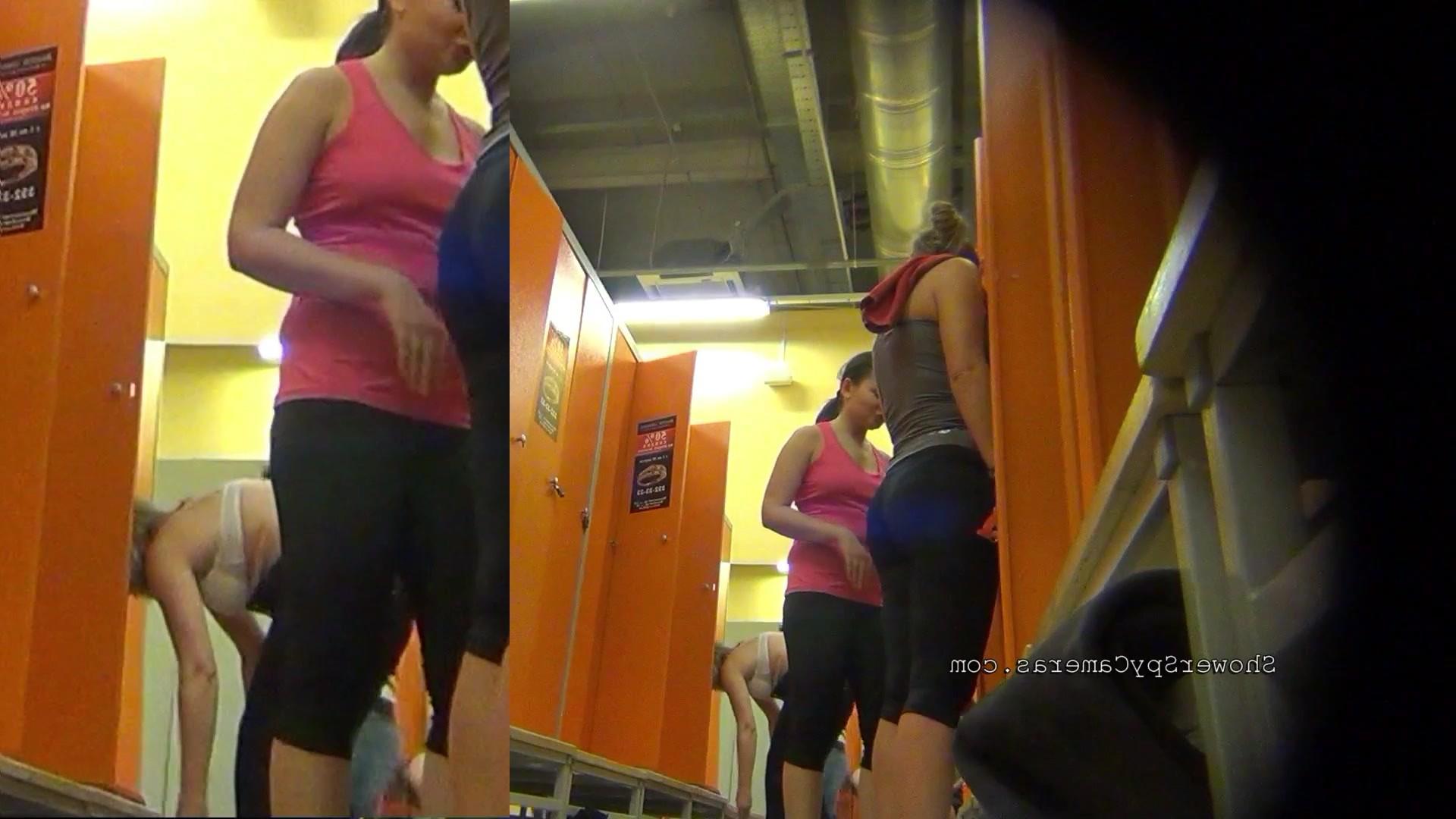 12P Young teenagers undress in the public locker room