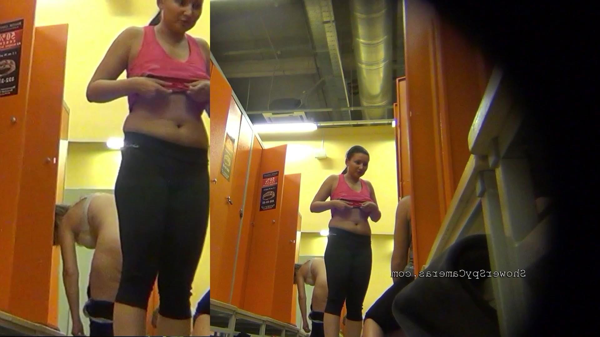 12P Young teenagers undress in the public locker room