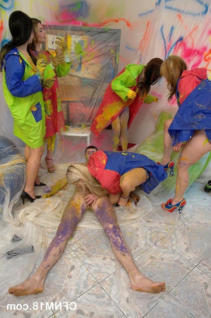 16P Horny teens all over a helpless painters cock
