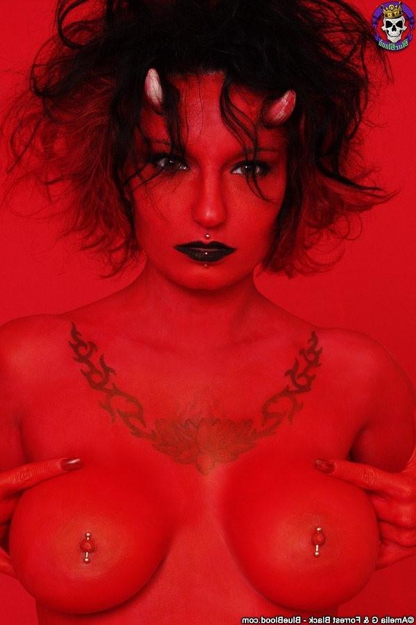 16P Busty devil girl shows her tight pierced cunt