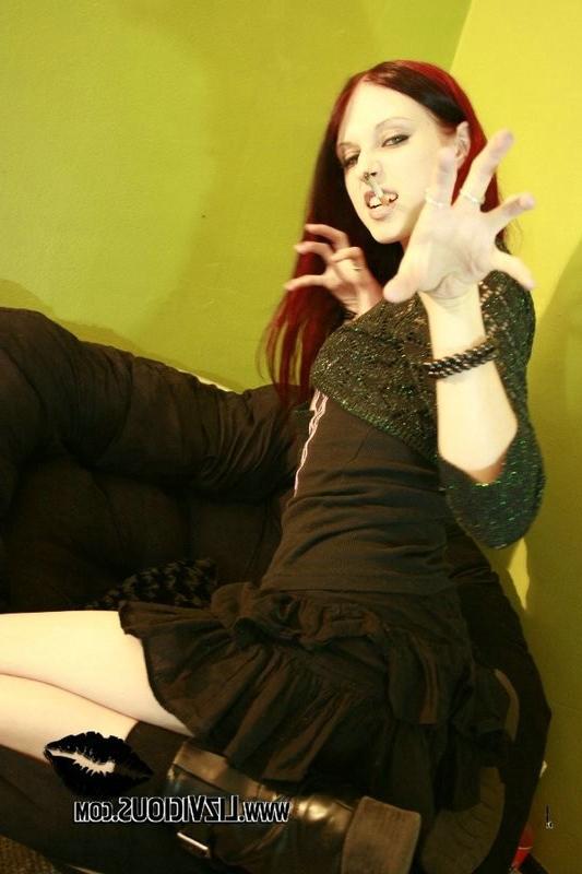 16P Skinny Waif Like Green Room Goth Nude in Big Boots