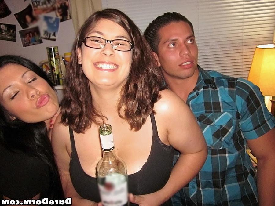 15P Two drunk college freshmen roomates fuck their BFs in dorm room