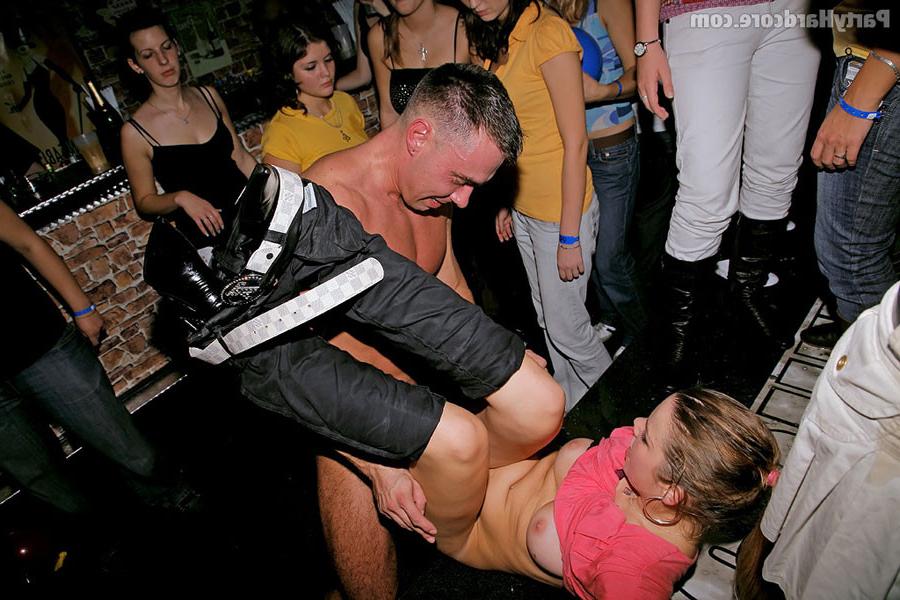 16P Drunk girls get fucked by horny guys at nightclub
