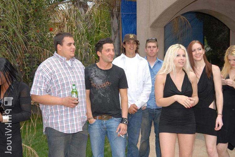 17P Horny hot babes fucking hard dicks and gets facial on party