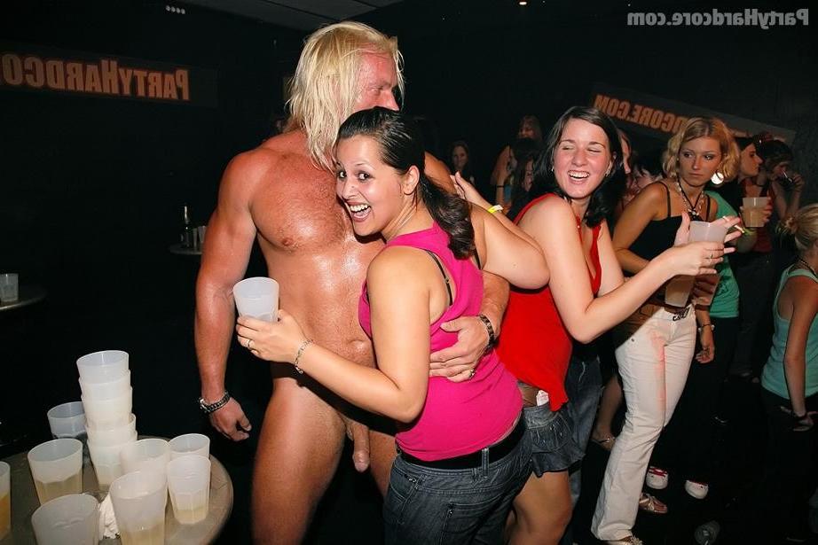 19P Cock addictted amateur babes at sizzling hot cfnm mega orgy