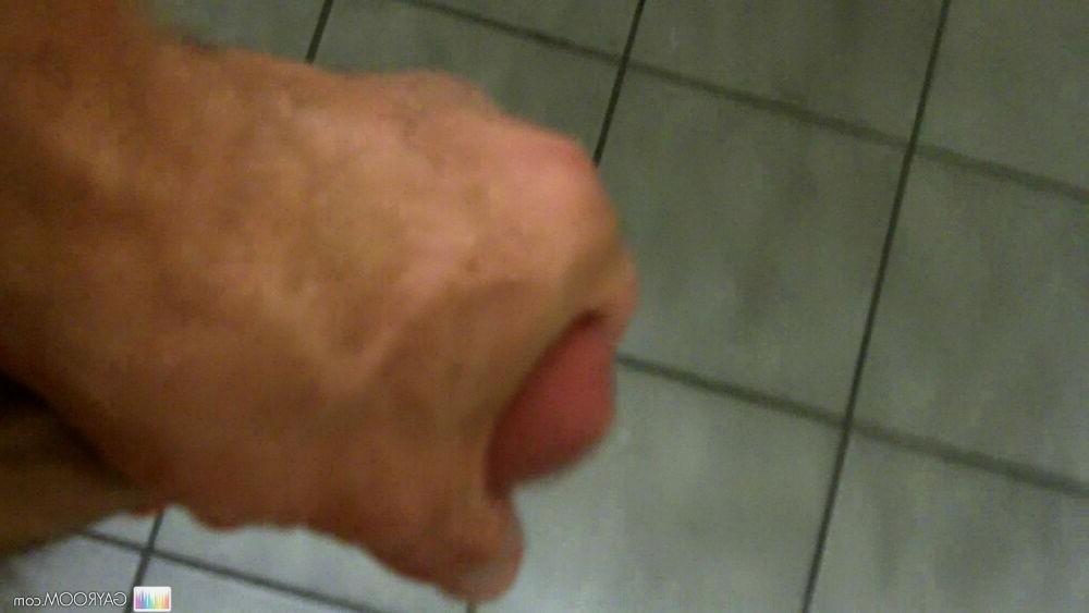 15P Horny amateur gays posing and fucking gallery 9