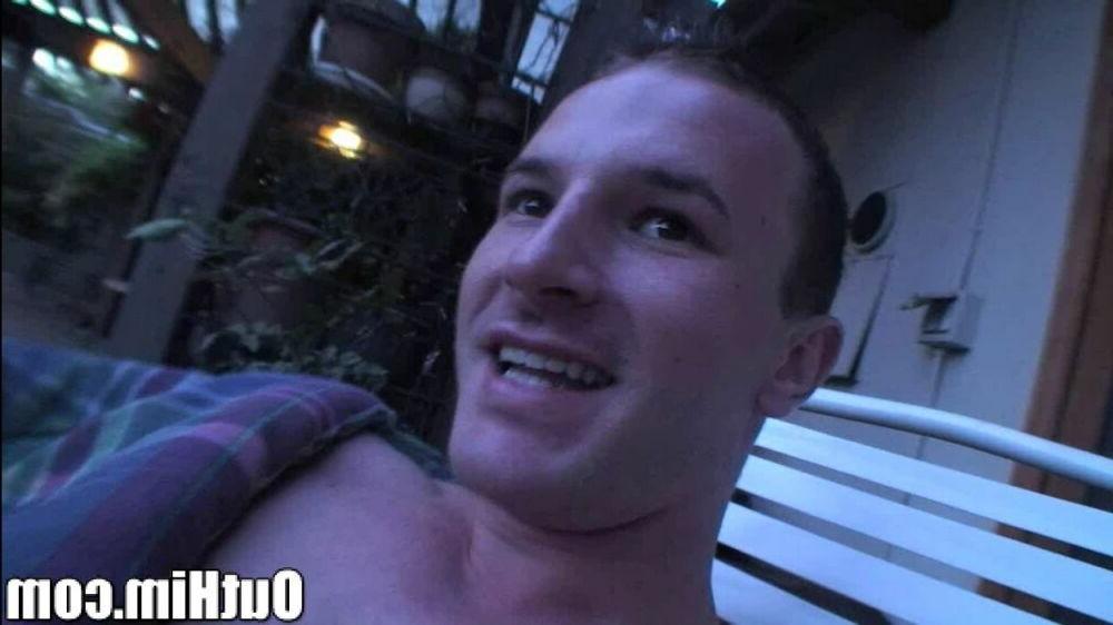 15P Horny amateur gays posing and fucking gallery 2