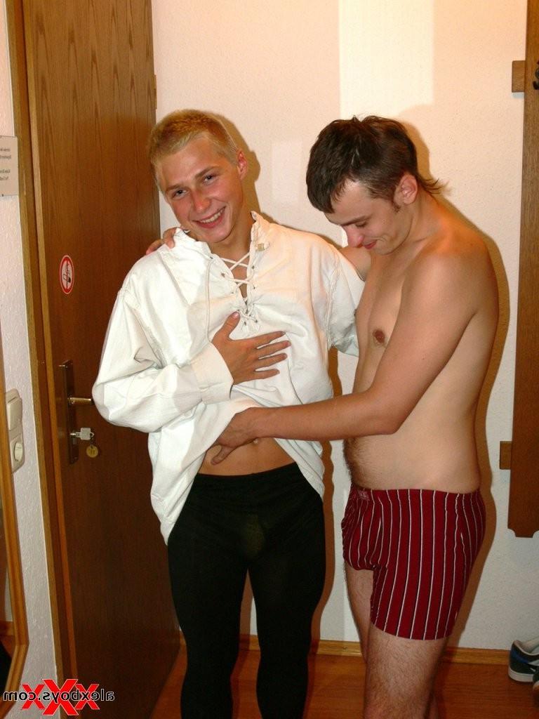 12P Horny TeenBoys gay fun in hotel room