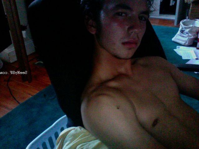 12P Homemade assorted pictures of cute boyfriends having hard sex