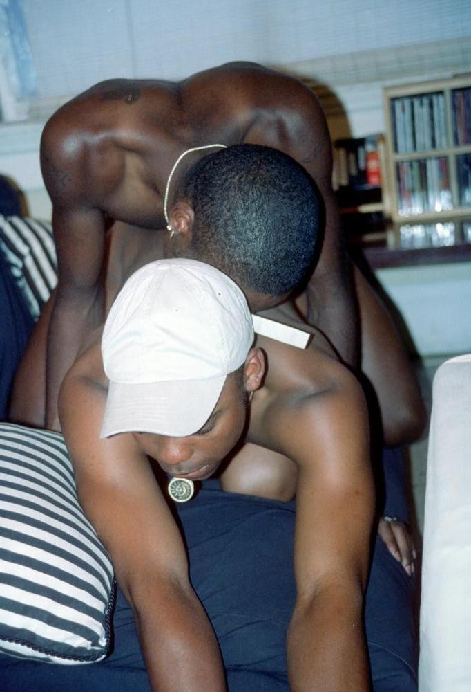 10P Thug boyfriend eats cock so wild.