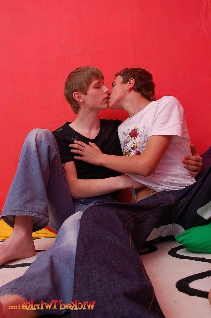 10P Peter found new young slave for sucking his huge cock Poor guy was hard fucked i