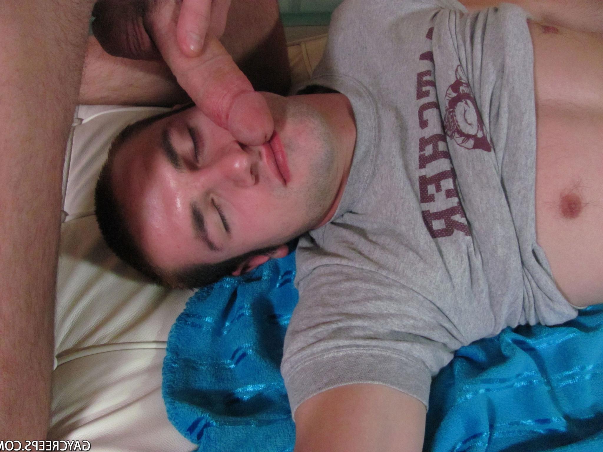 16P Lance Howards serious gay creep