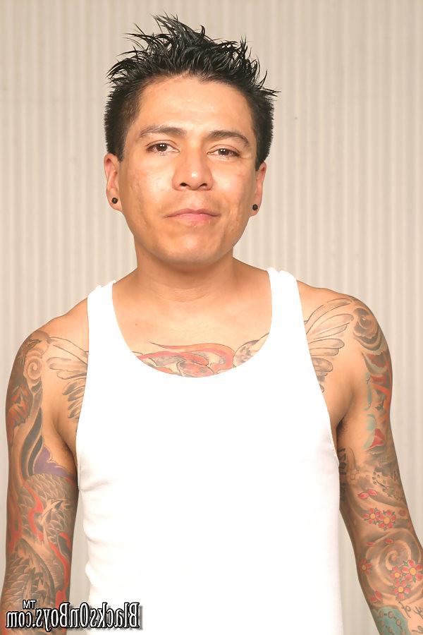 17P horny muscular black studs banging hard a tattooed mexican boy
