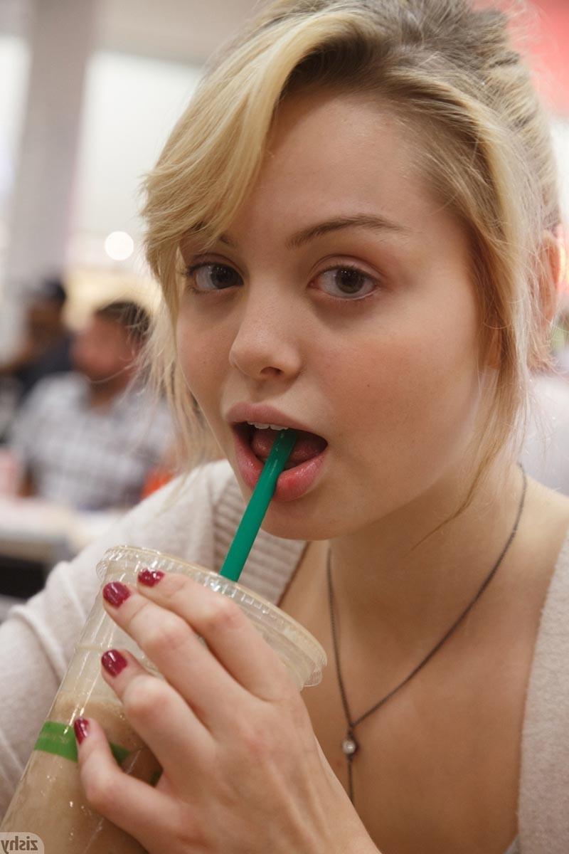12P Cute natural girlfriends with braces