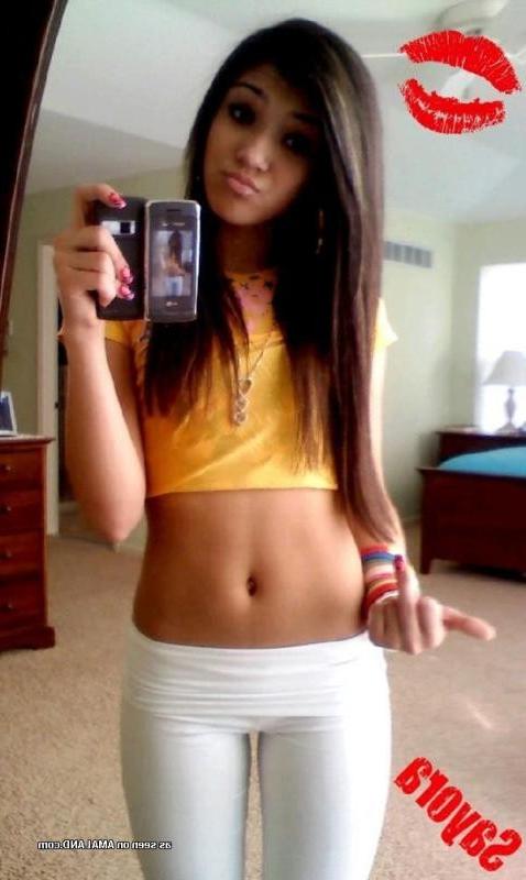 14P Selection of a naughty Mexican hottie posing with her BFFs