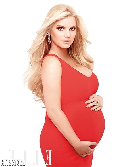 25P Hot pregnant celebs