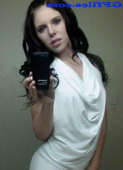 12P Sexy homemade amateur girls