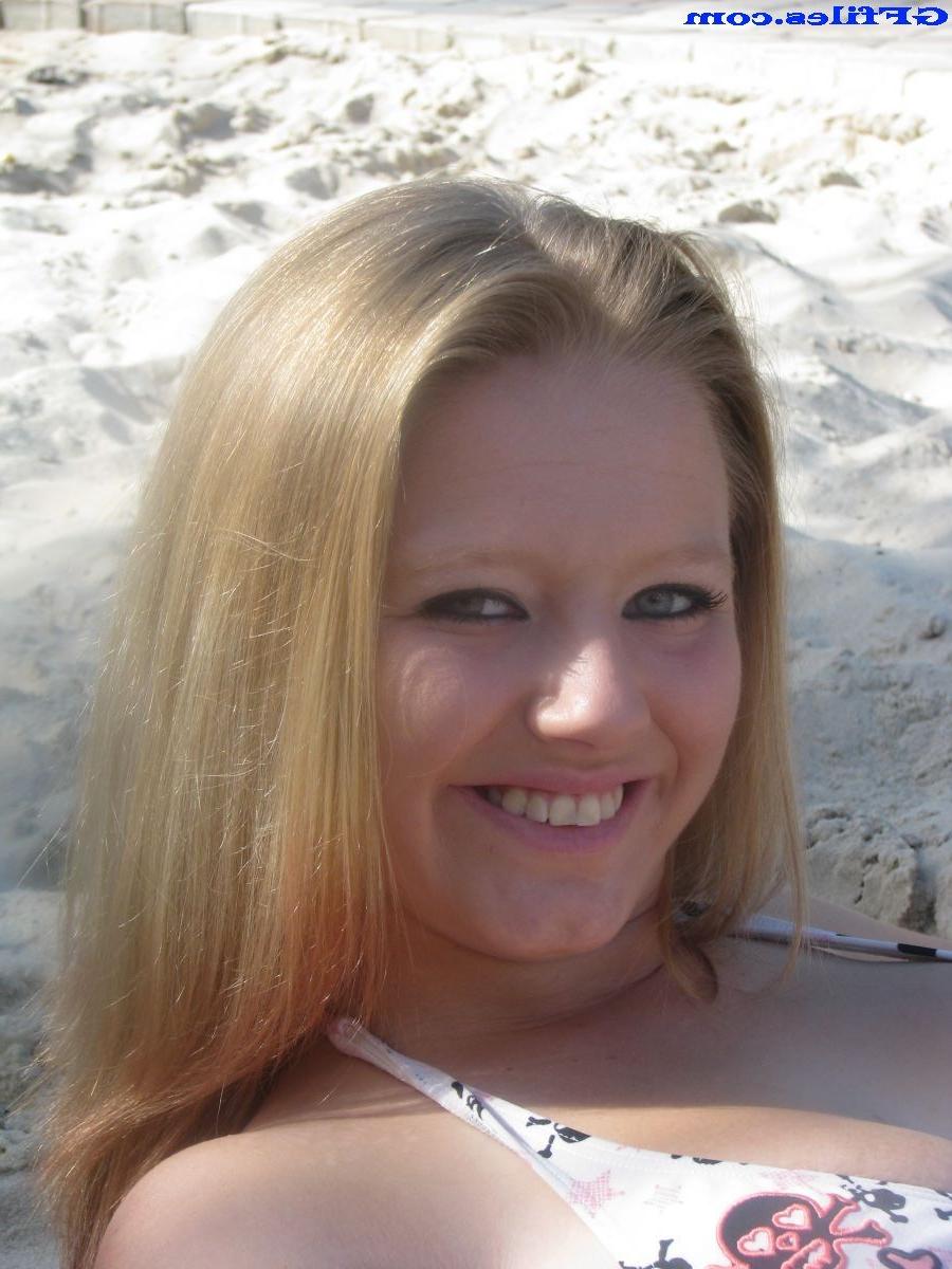 12P Sexy homemade amateur girls