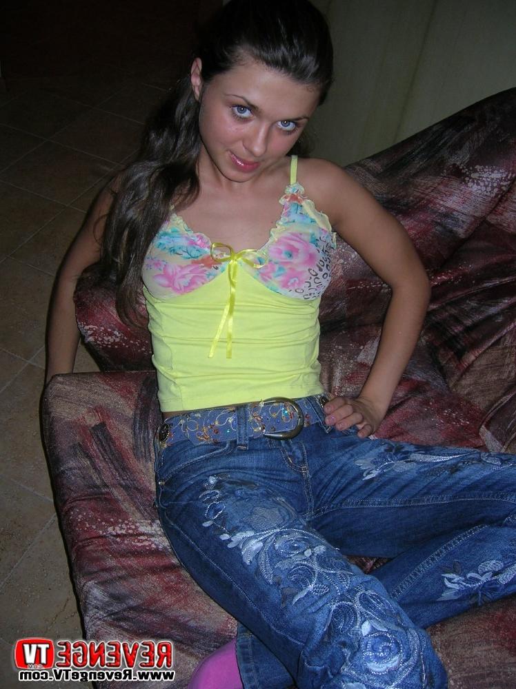 14P Hot 18 yo sharon strips for her boyfriend