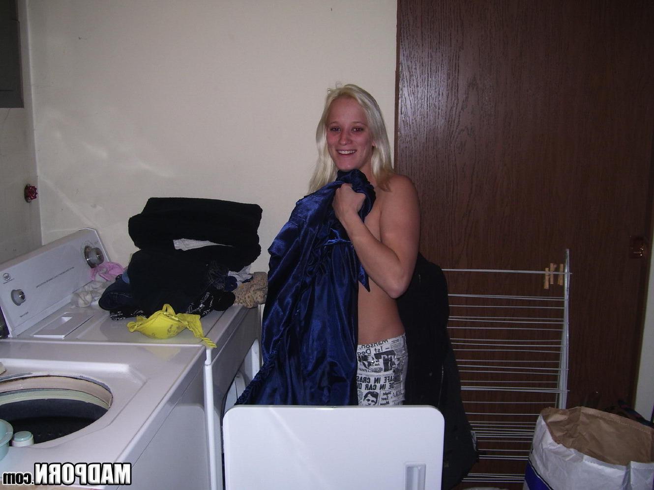 15P Real amateur couples pawn their sextapes