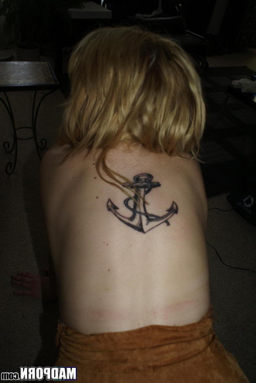 15P Real amateur couples pawn their sextapes