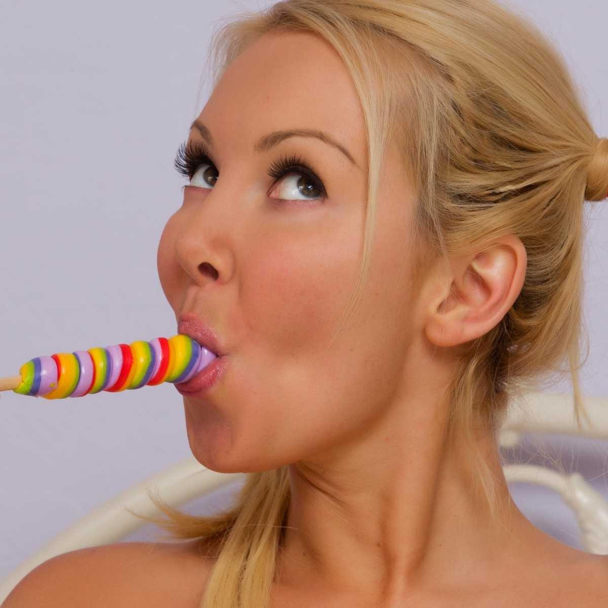 20P Aaliyah candy girl I guess she loves to match her socks to the strange objects s