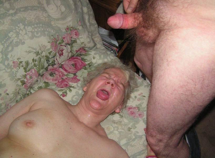 18P amateur granny gets fucked