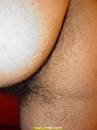 15P Hairy amateur Mexican chicks