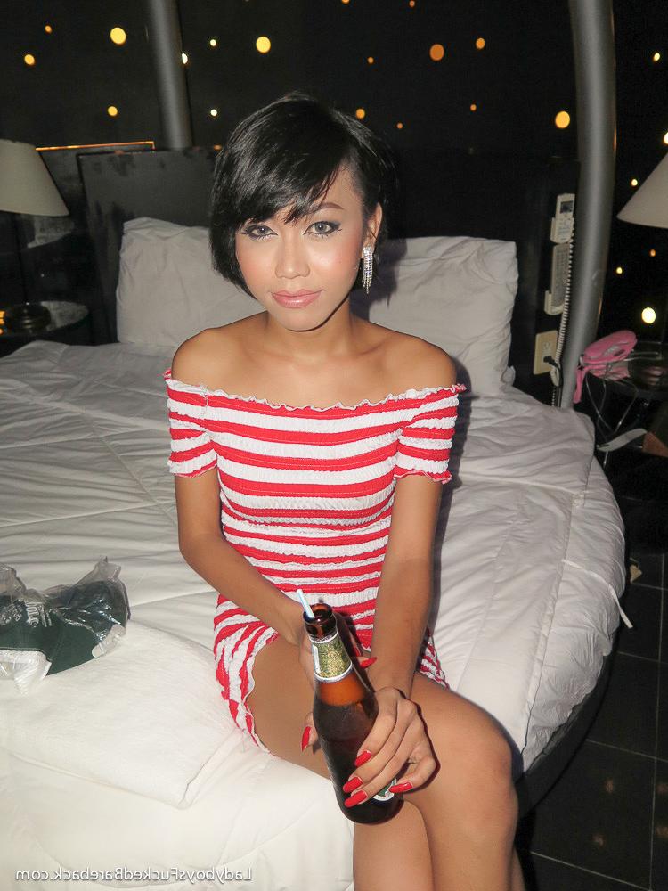 16P Ladyboy porn sex