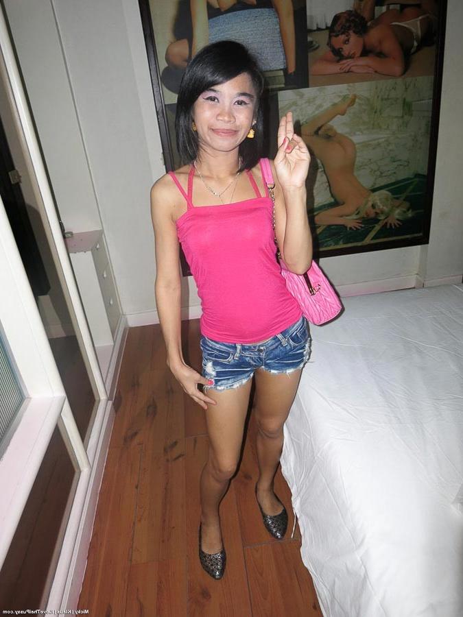 6P Petite thai bar girl having pov sex
