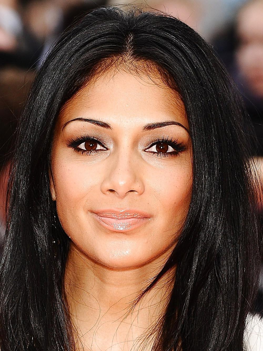 25P Celebs faces i would love to ruin with my spunk!