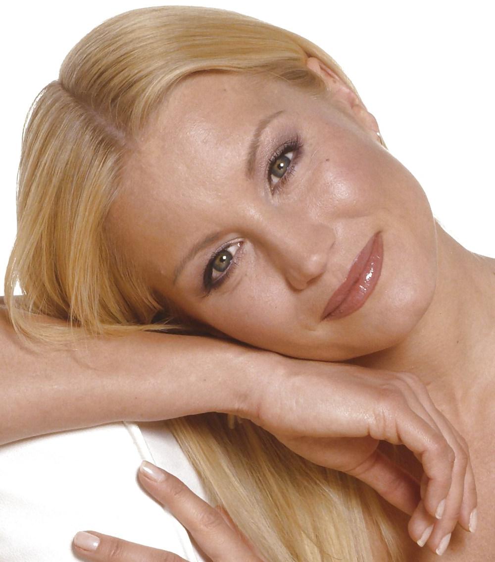 25P Celebs faces i would love to ruin with my spunk!