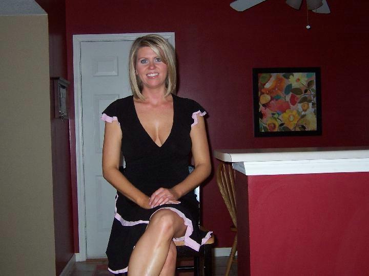15P Milf with super long nipples gets cum on her tits