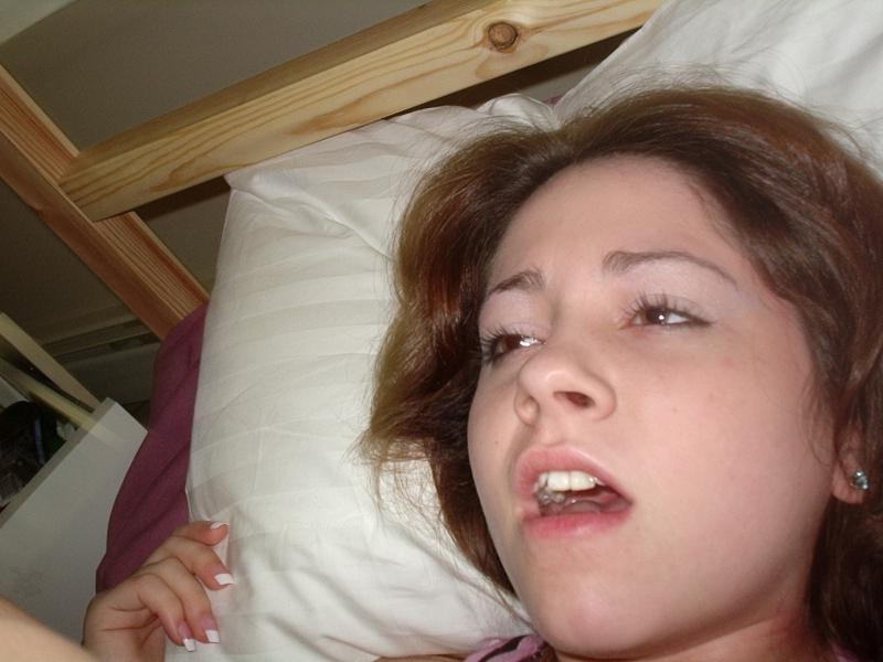 20P Amateur girlfriend suck and fuck at home