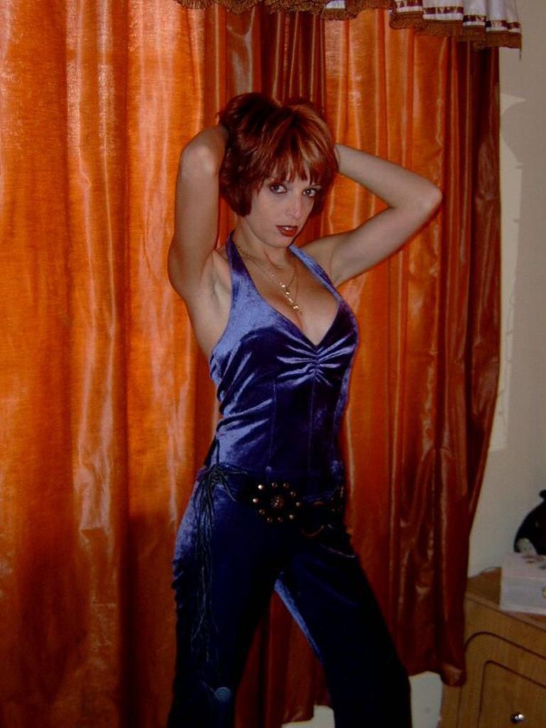 16P Redhead Milf in Kinky Underwear Spreading Legs