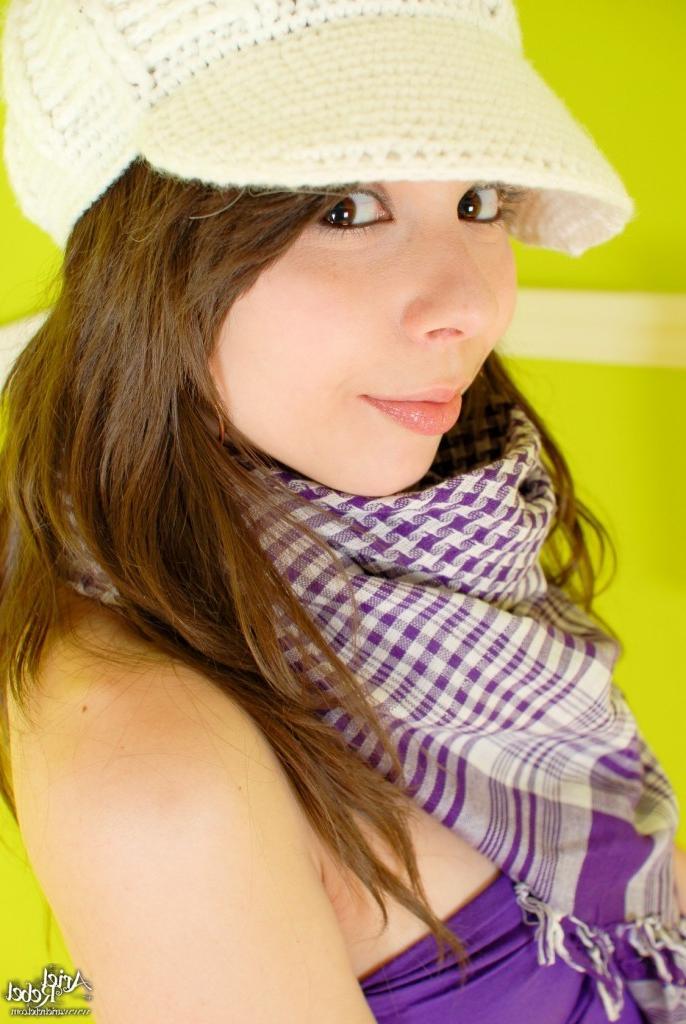 16P Innocent teen girl wearing hat