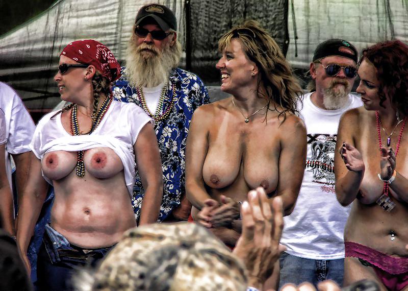 25P Photoshop fun - Biker girls