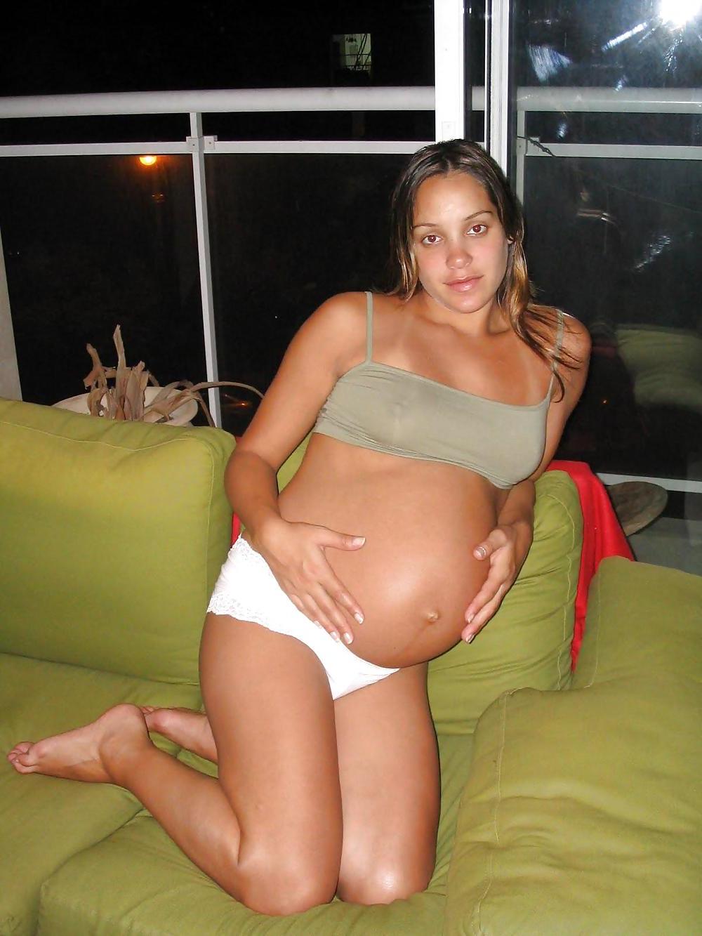 25P PREGNANT WHORES II
