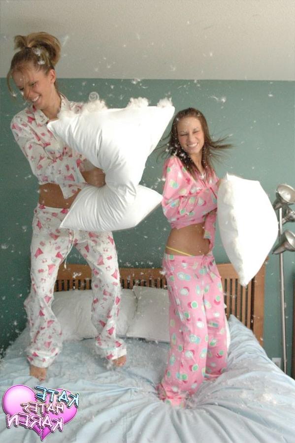 16P Two lesbian teen girls pillow fight