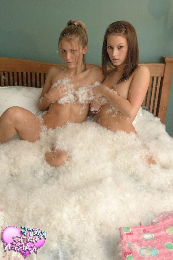 16P Two lesbian teen girls pillow fight