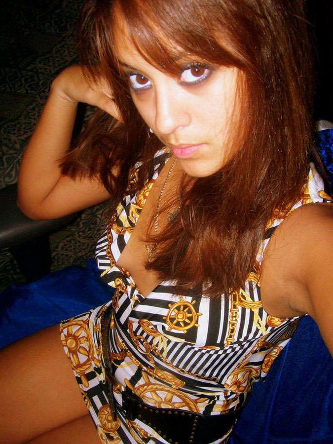 16P Cute Latina babe poses in lingerie for boyfriend and shows pussy