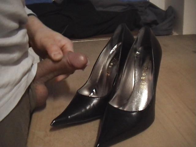 25P Cum on shoes my wife
