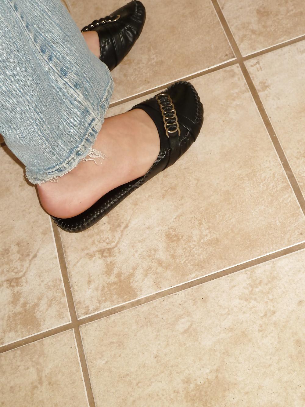 6P Pretty feet