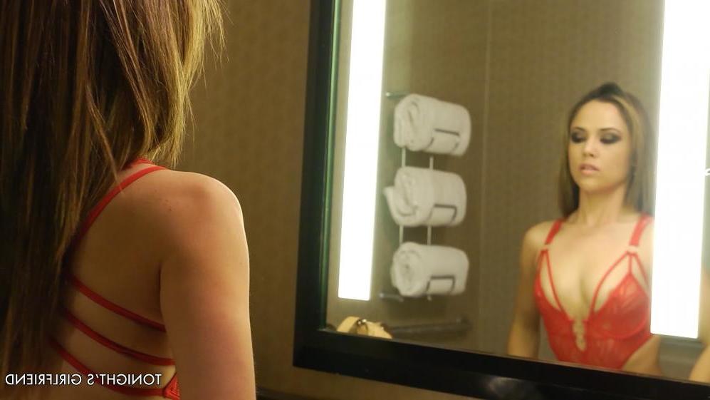 16P Slutty petite porn star escort fucked at a hotel room