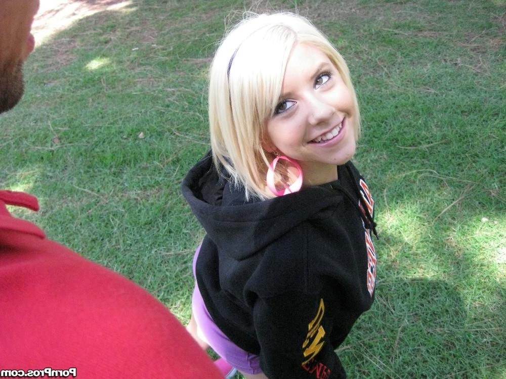 5P Blonde teen gets a massage and a big cock