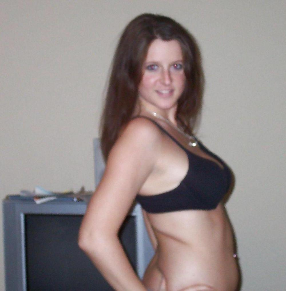 25P SEXY JUGENDLICHE FREUNDIN ZEIGT AN